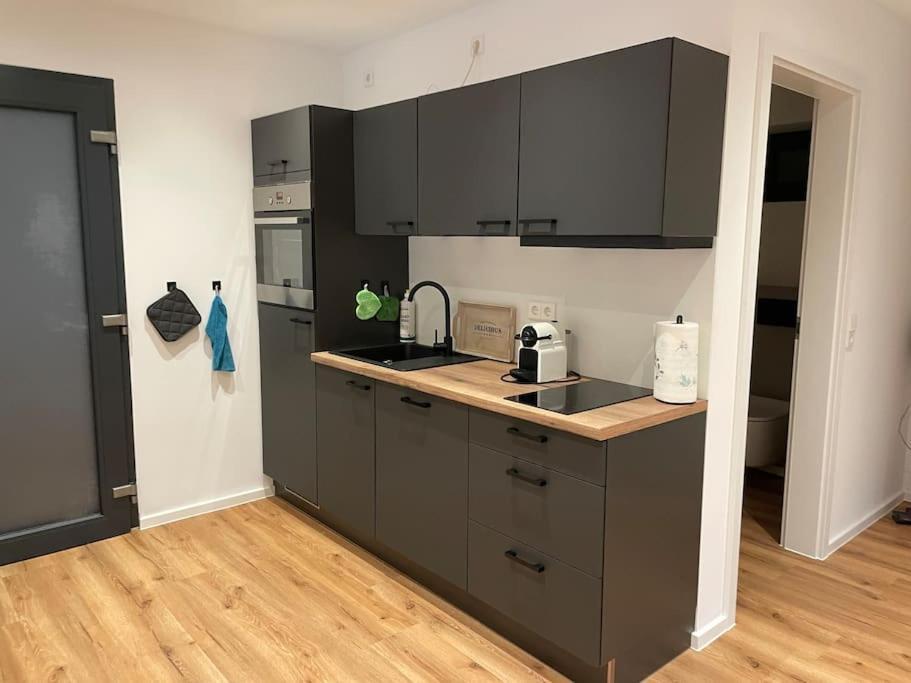 Wohnung In Eutingen Pforzheim Esterno foto